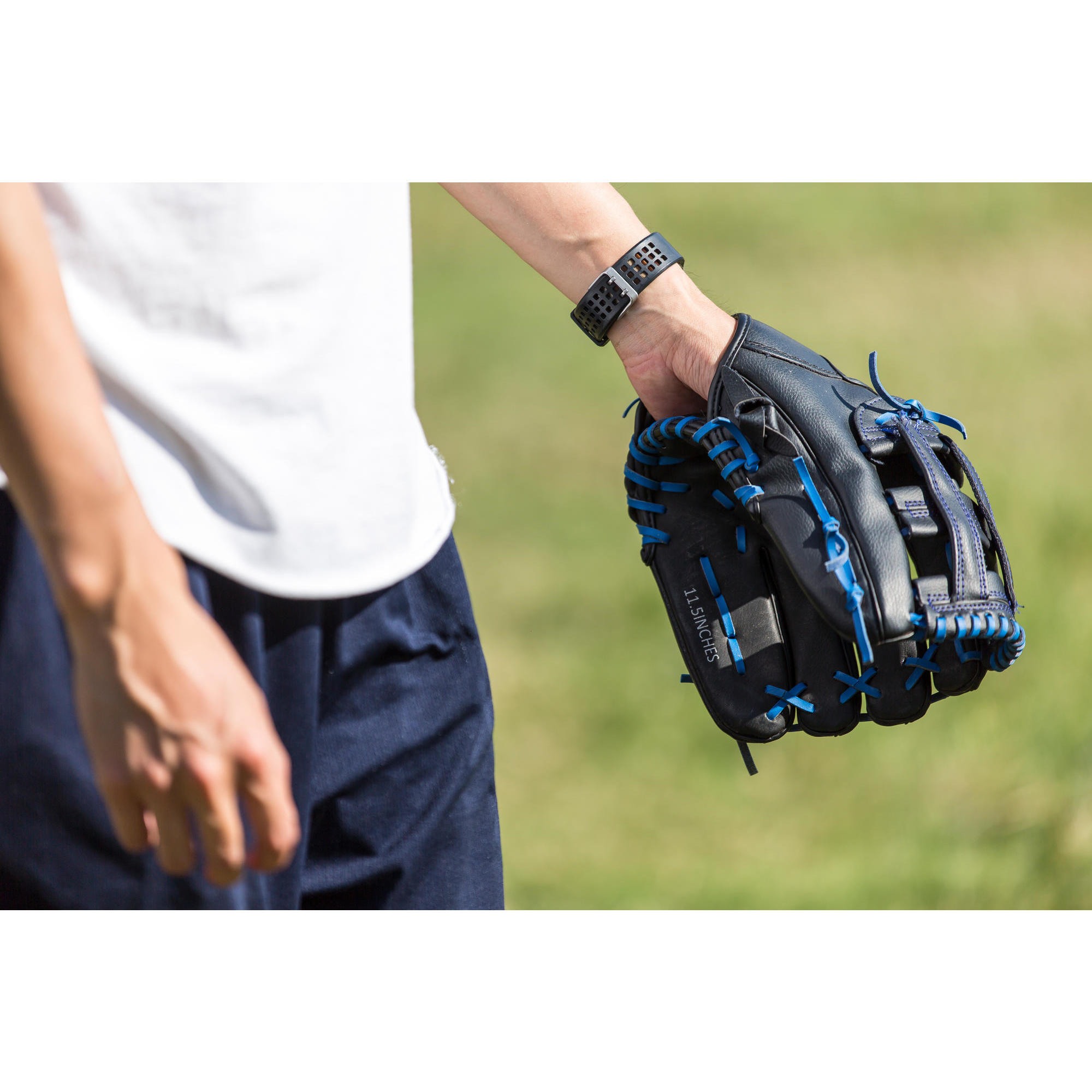 decathlon baseball glove