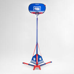 篮架Hoop 500 Easy NBA便于携带，可以在 60秒内完成搭建.